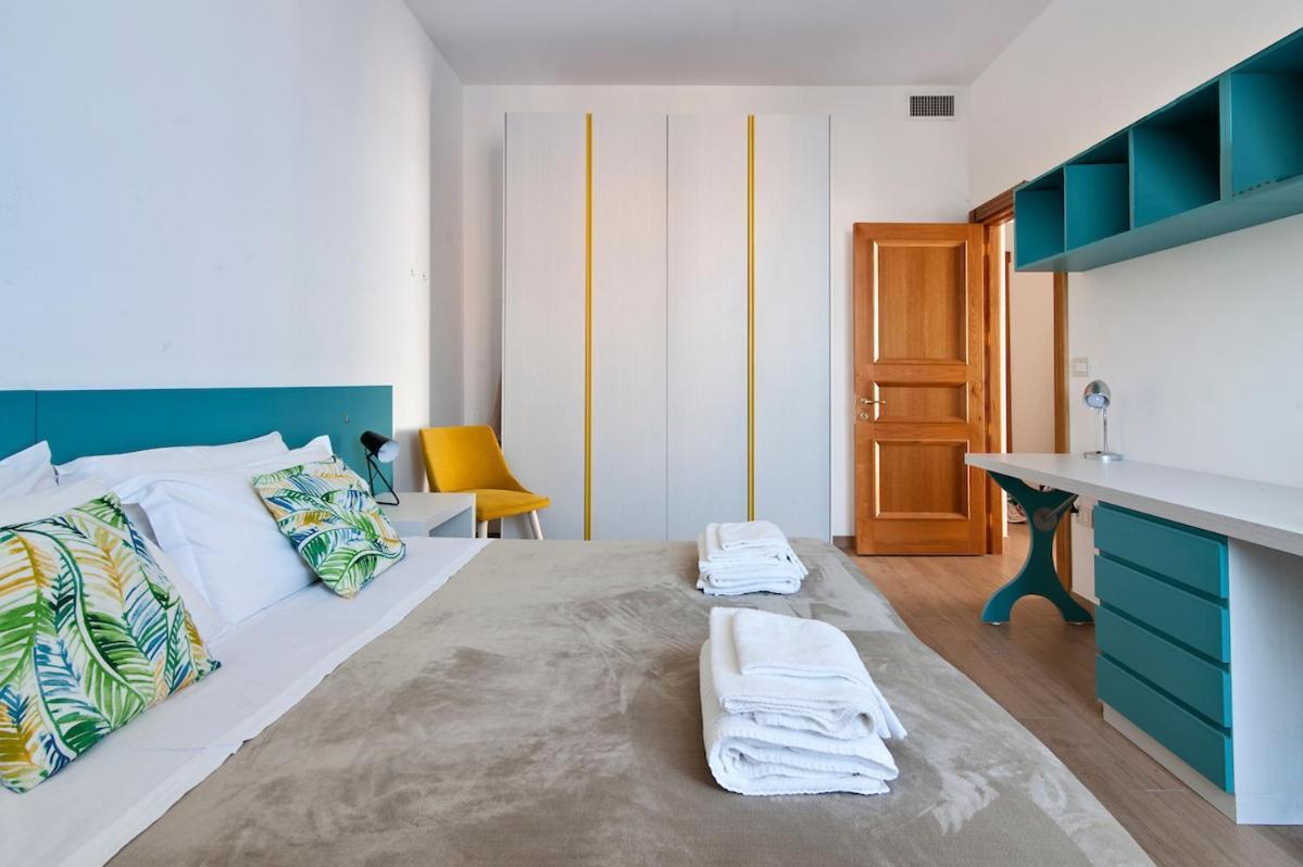 Residence De Franchis - Smart Apartments Lecce Kültér fotó