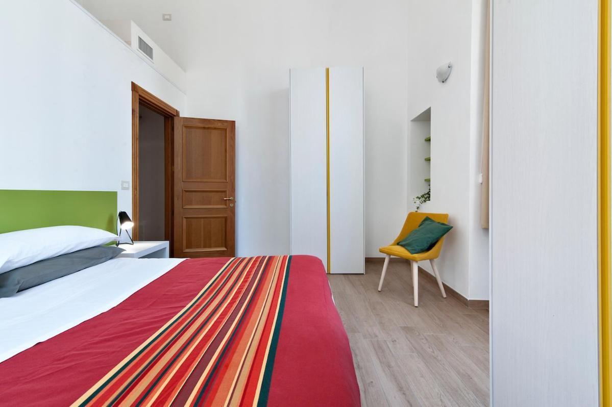 Residence De Franchis - Smart Apartments Lecce Kültér fotó