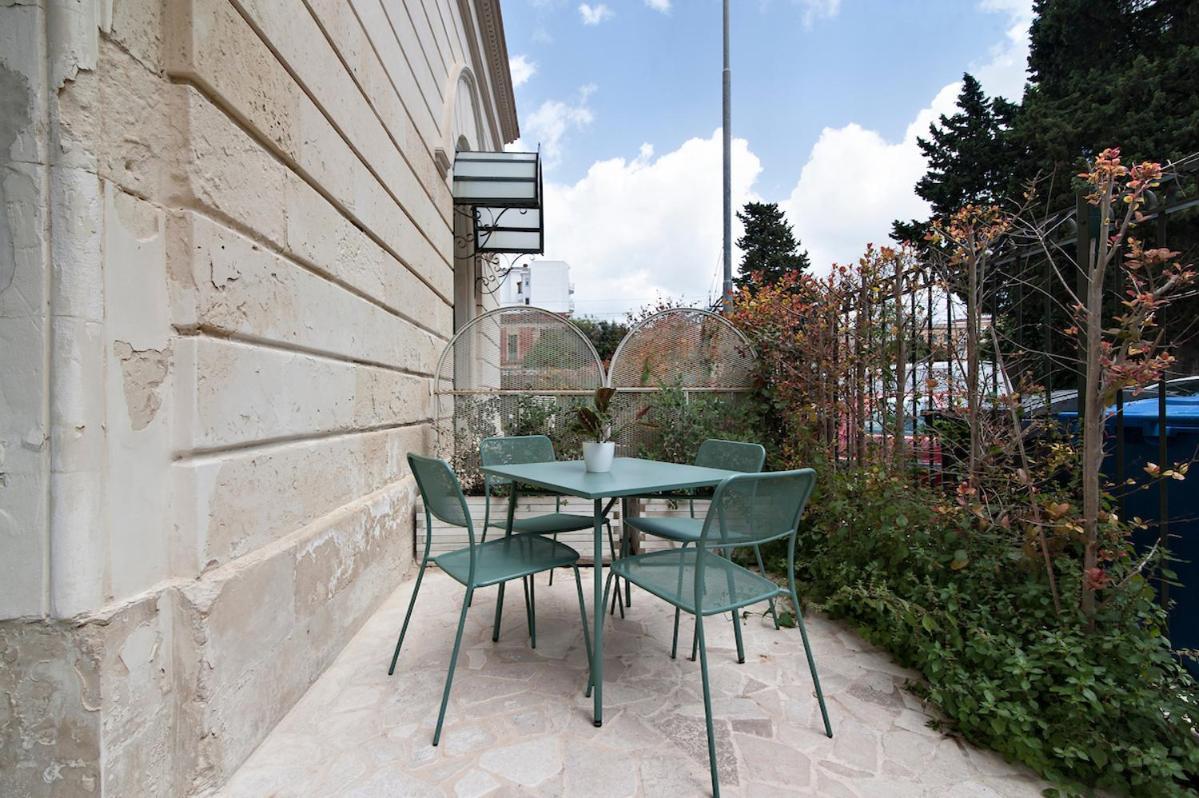 Residence De Franchis - Smart Apartments Lecce Kültér fotó