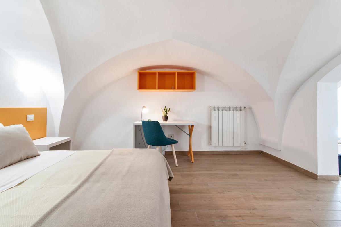 Residence De Franchis - Smart Apartments Lecce Kültér fotó