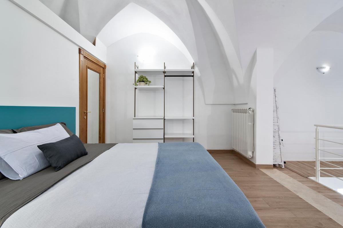Residence De Franchis - Smart Apartments Lecce Kültér fotó
