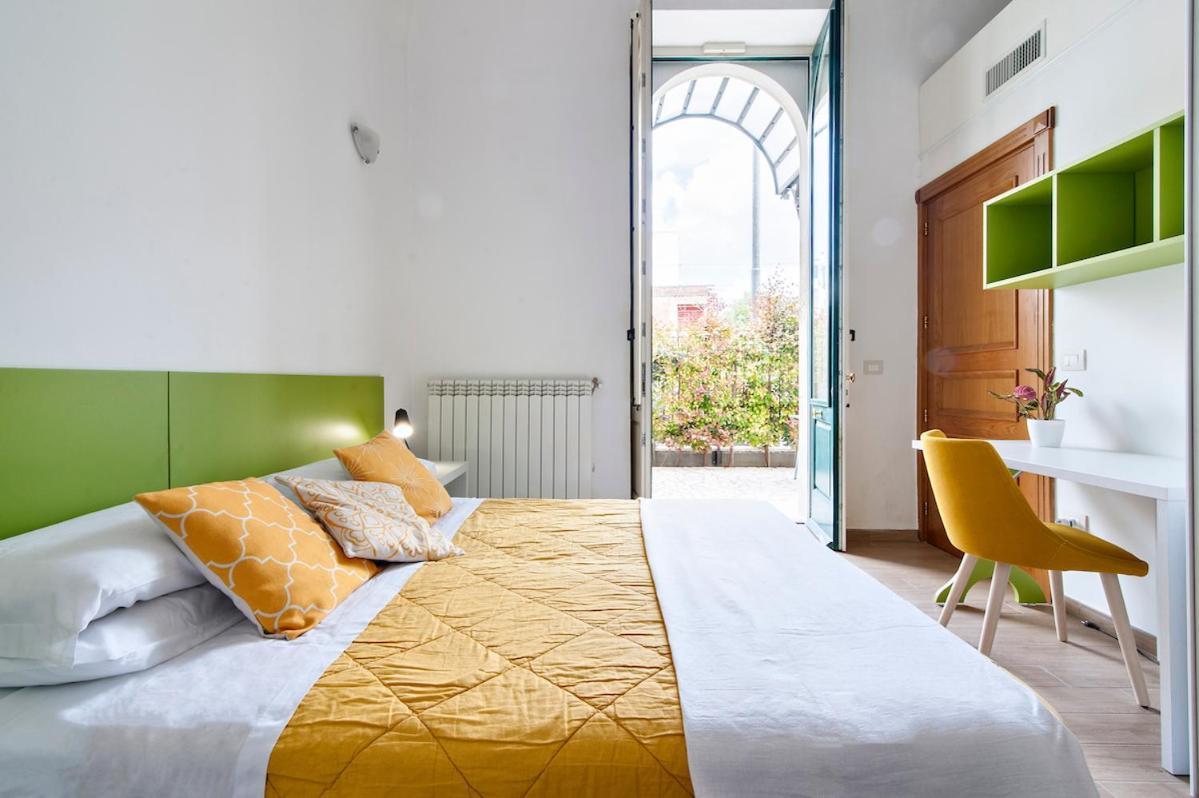 Residence De Franchis - Smart Apartments Lecce Kültér fotó