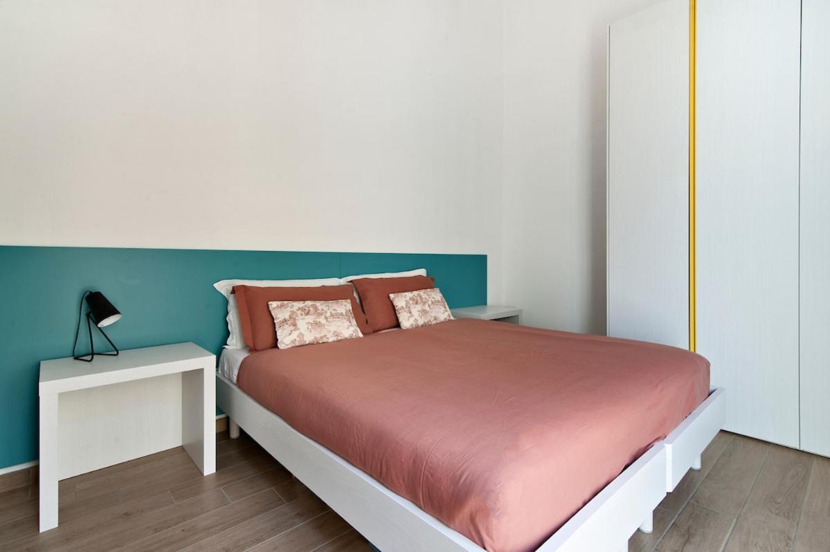 Residence De Franchis - Smart Apartments Lecce Kültér fotó
