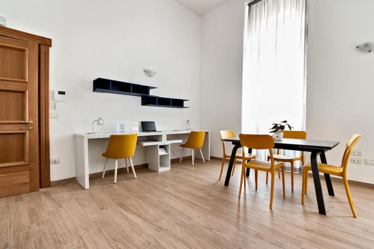 Residence De Franchis - Smart Apartments Lecce Kültér fotó
